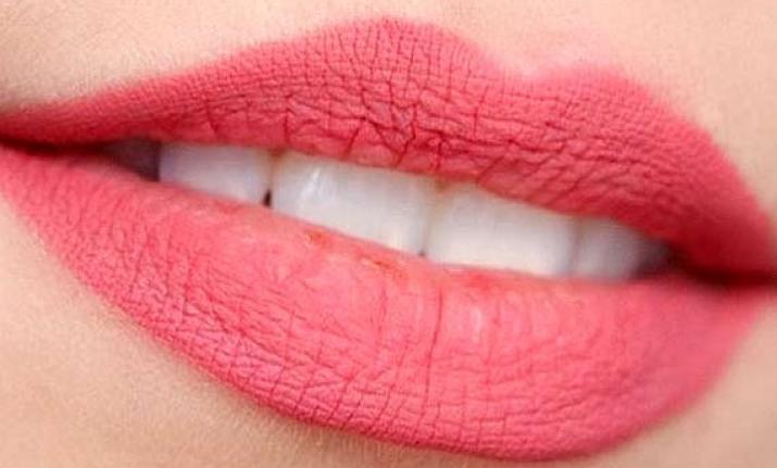 How to use makeup to increase lips