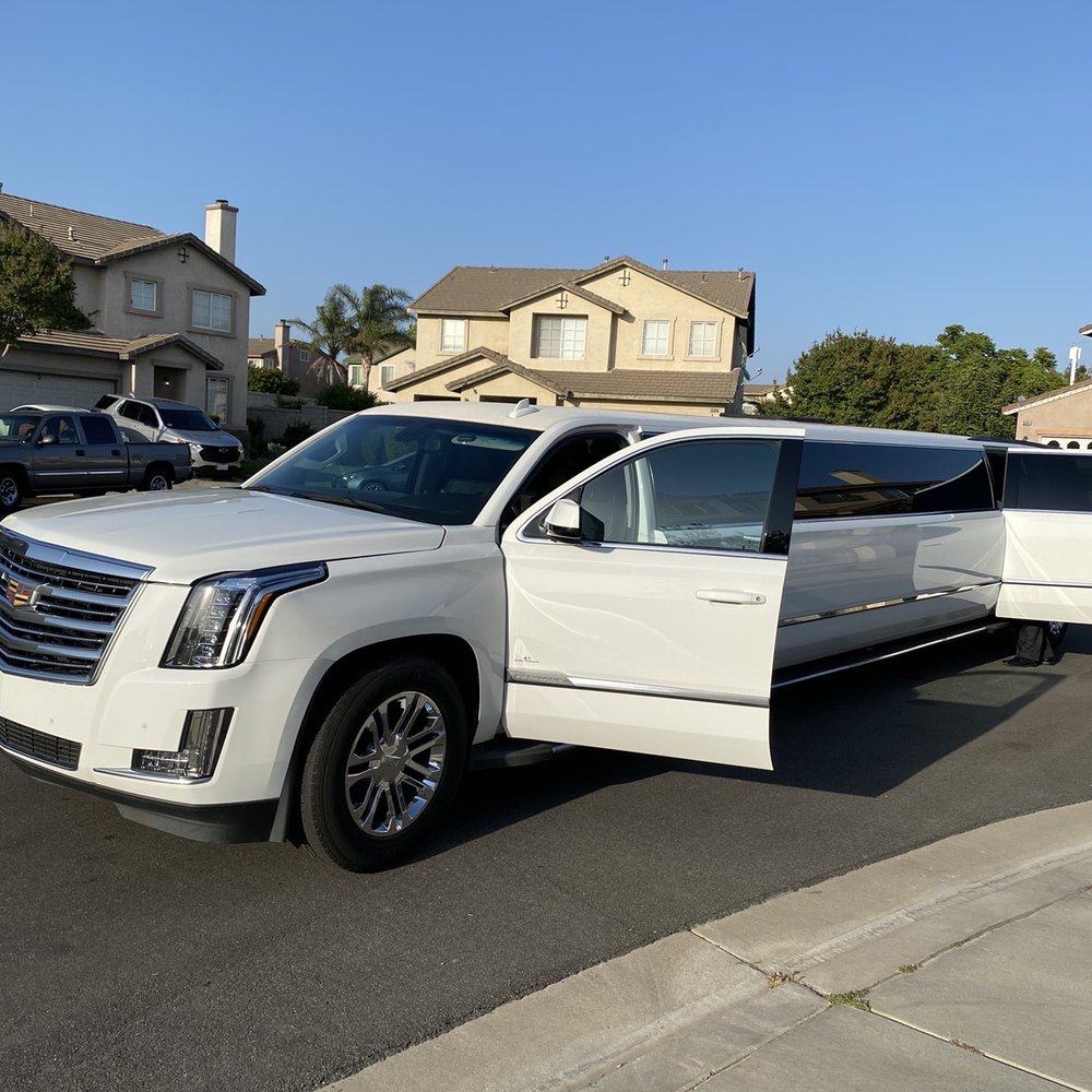 Party Bus Service in Chicago