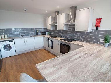 8 Bedroom Flat to Rent in Nottingham – The Best Accommodation for Students to Live Together  