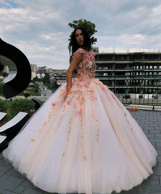 How To Buy Long & Short Sleeve Quinceanera Dresses 2020