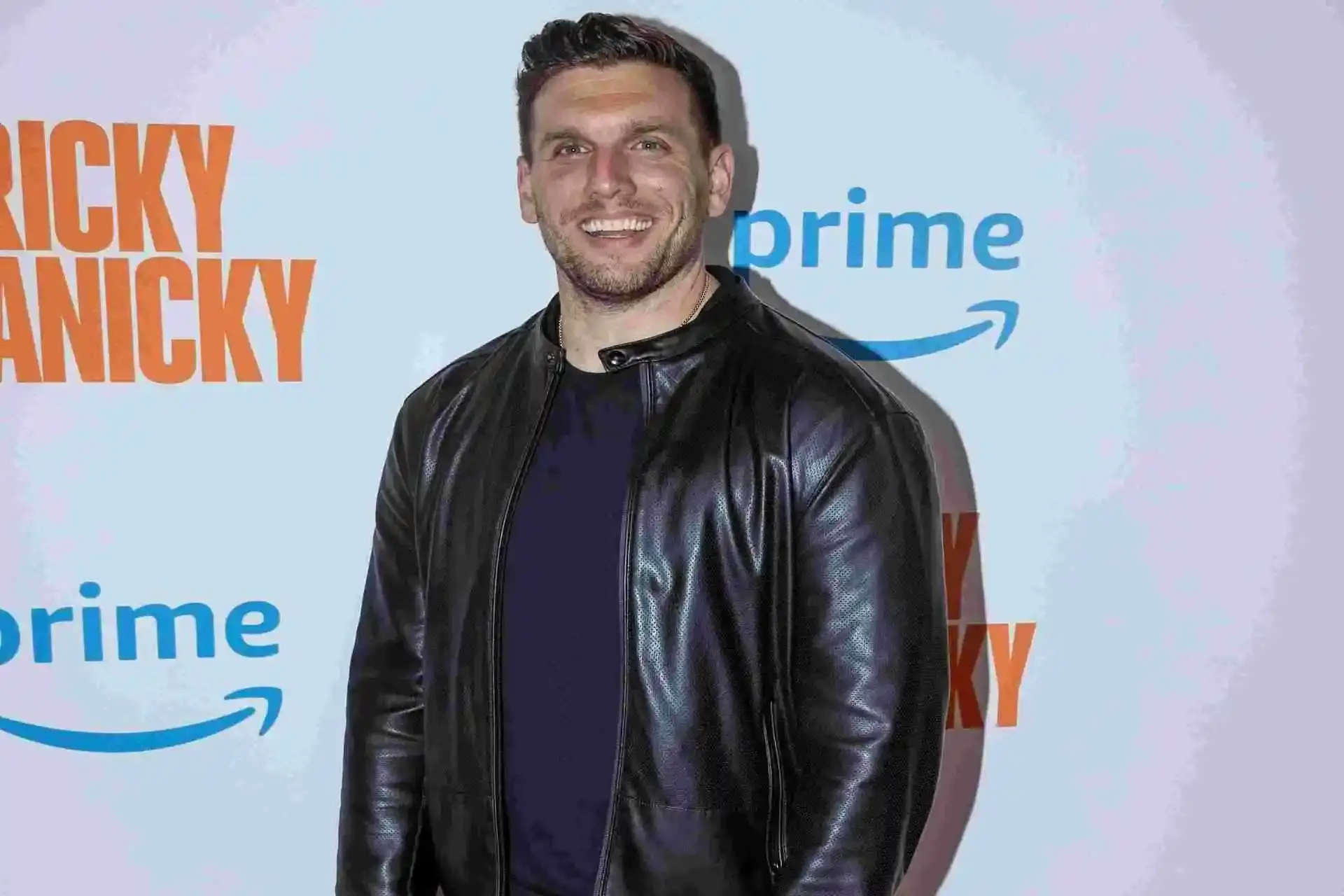 Chris Distefano Net Worth 2026: Comedy, Podcasts, and Financial Growth