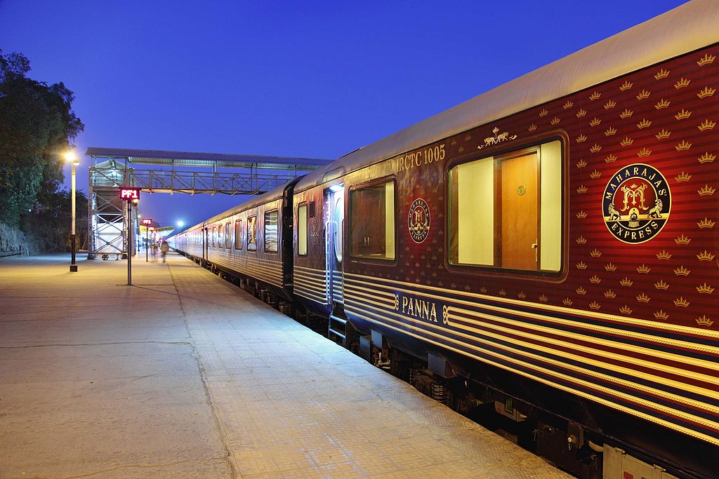 Maharaja Express Train: Route, Ticket Price & Easy Booking Guide