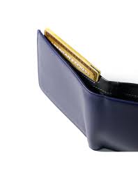 The Ultimate Slim Wallets Collection for Modern Professionals