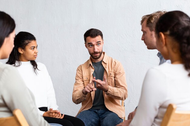 Empowering the Next Generation: How Young Adult Life Coaching Shapes Future Leaders