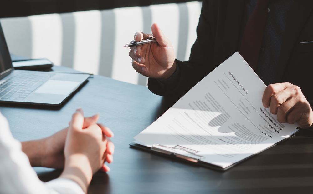 Executive Resume Writing: Highlighting Your Leadership Skills