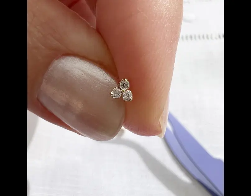 Elevate Your Look with a Stunning Diamond Nose Ring from FreshTrends