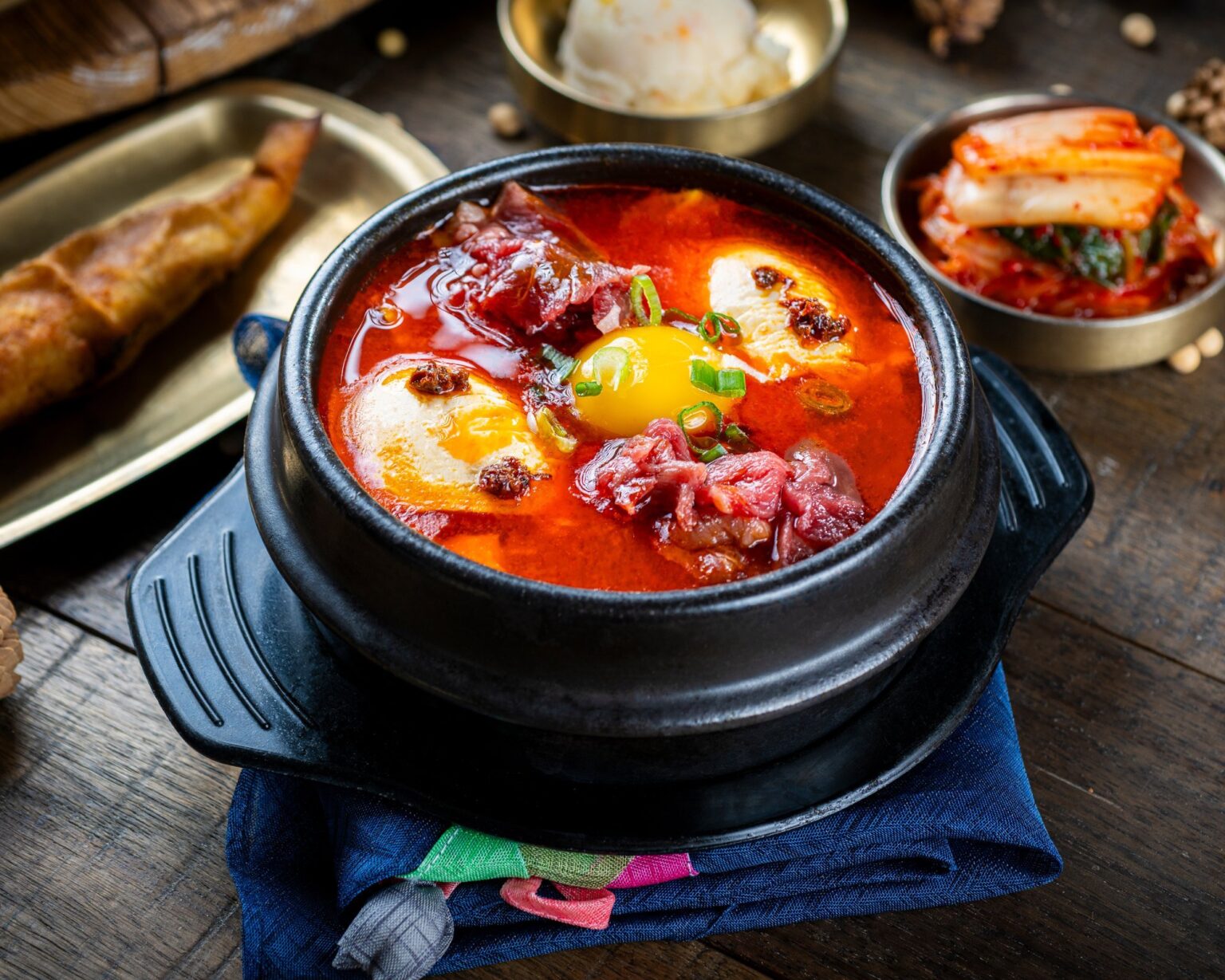 전통과 건강을 담은 맛, 초당순두부에서 즐기는 한국 요리