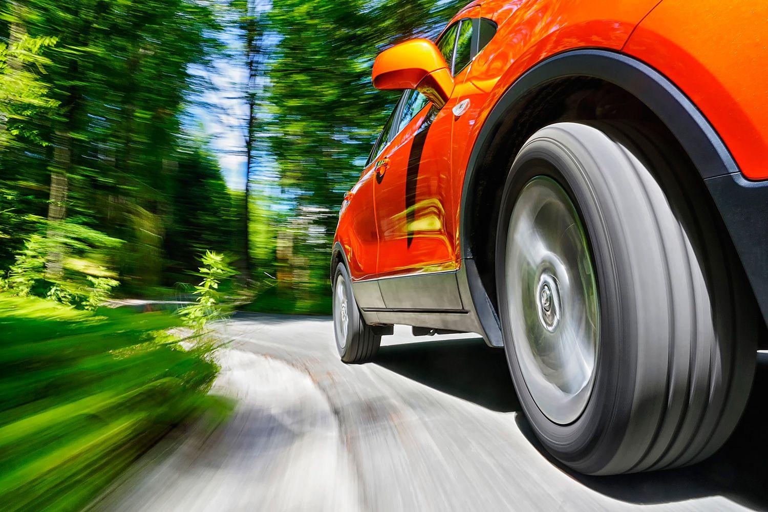 Rechargeable Tires Market Set to Revolutionize Automotive Industry Through Smart Charging Technologies