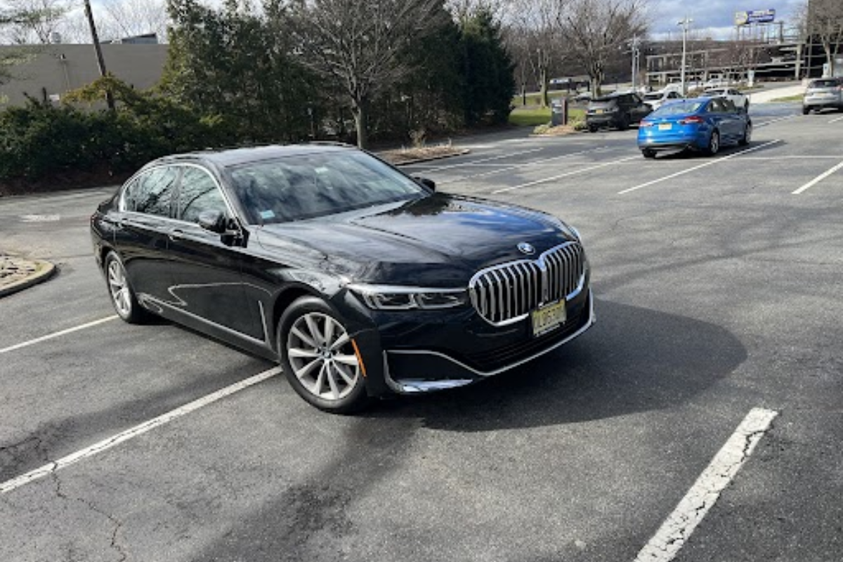 Black Car in Teterboro