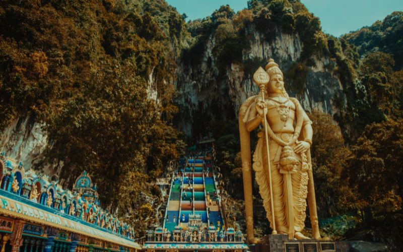 Exploring Malaysia on a Budget: Tips & Tricks