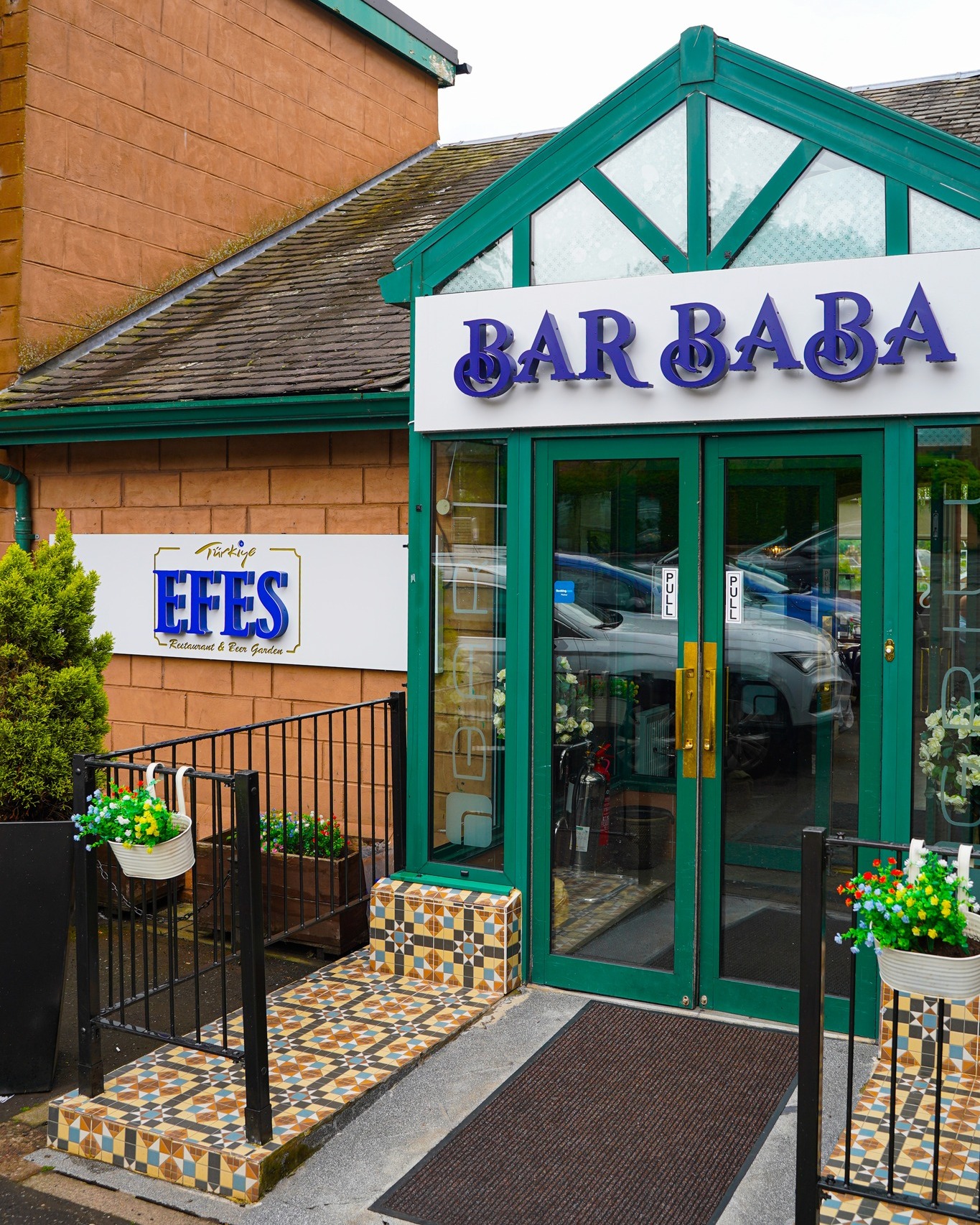 Party Restaurant Table Booking Online at Turkiye EFES Uddingston: Experience Authentic Turkish Dining