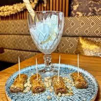 Discover Why Turkiye Efes Uddingston Stands Among the Best Restaurants Bellshill
