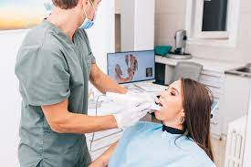 How to Find the Right Dental Specialist Near You: Your Complete Guide to Expert Dental Care