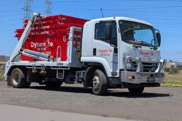 Choosing the Right Skip Bin Hire Service in Keilor