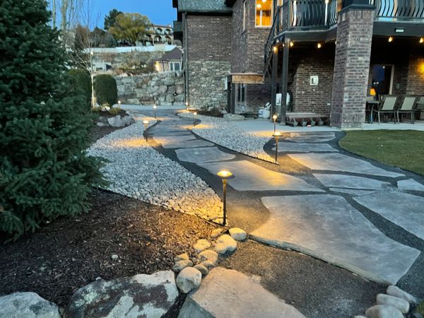 How To Choose The Right Landscaper In Lehi, Utah?