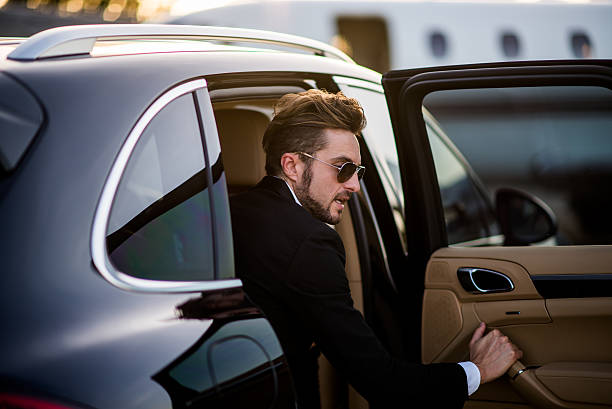 Range Rover Chauffeur London: Experience Luxury and Power in Motion