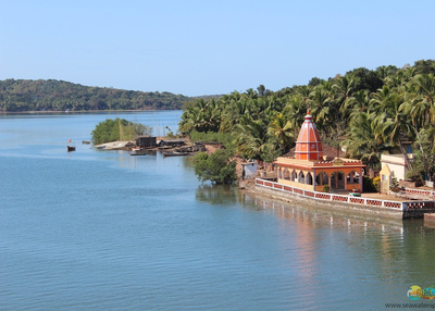 10 Beautiful Water Sports Destination In India
