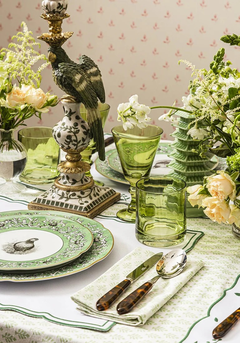 From Sips to Statements: Exploring the Beauty of Modern Glassware Design