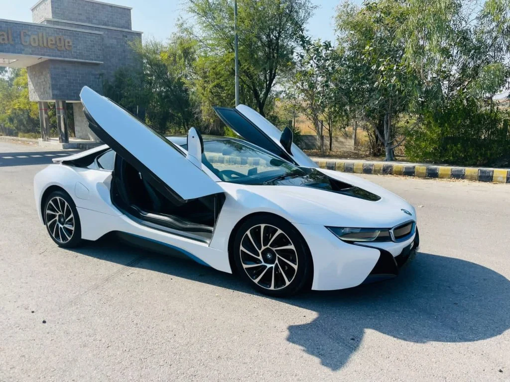 Vacations are for relaxing and having fun and a rental car is crucial for a perfect trip. Here's what car to choose based on your destination.