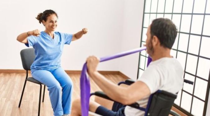 In-Home Physiotherapy - How Does It Enhance Post-Surgical Recovery?