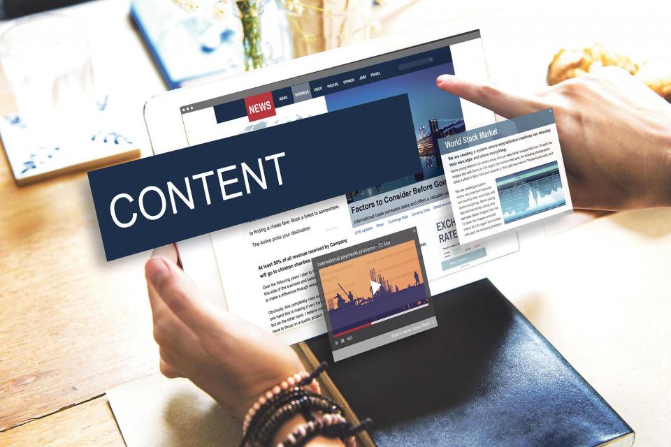 דותן חנסנסון - מומחה לכתיבה