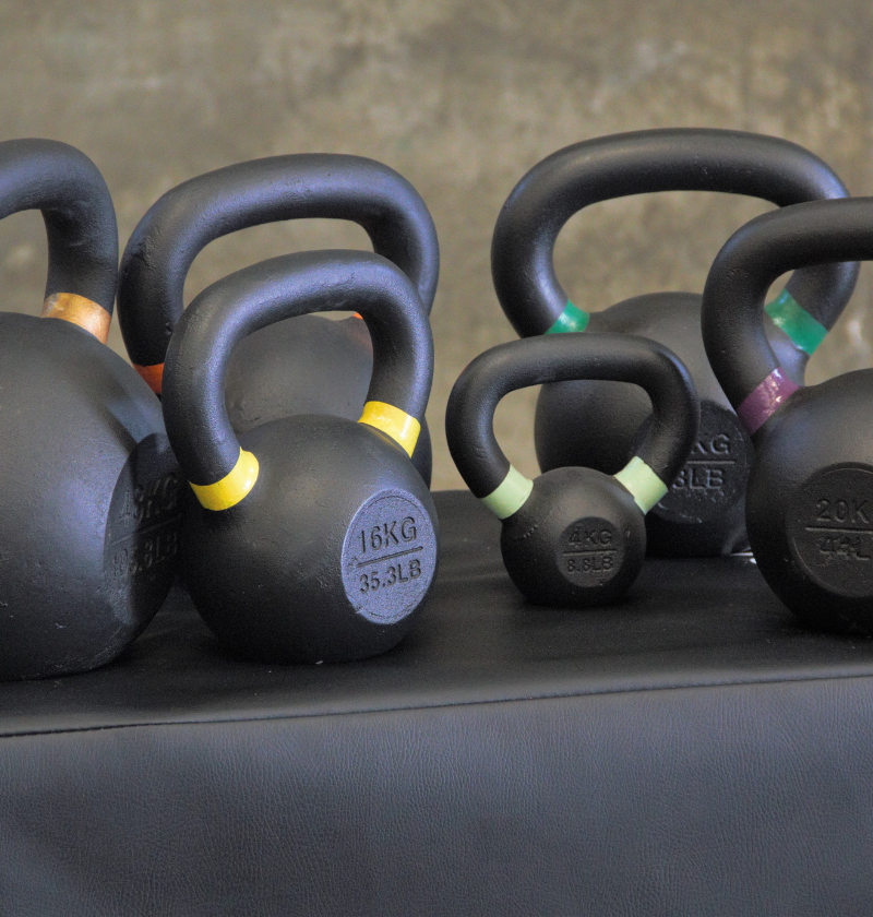 How Kettlebells Support Effective Home Workouts During the Holidays