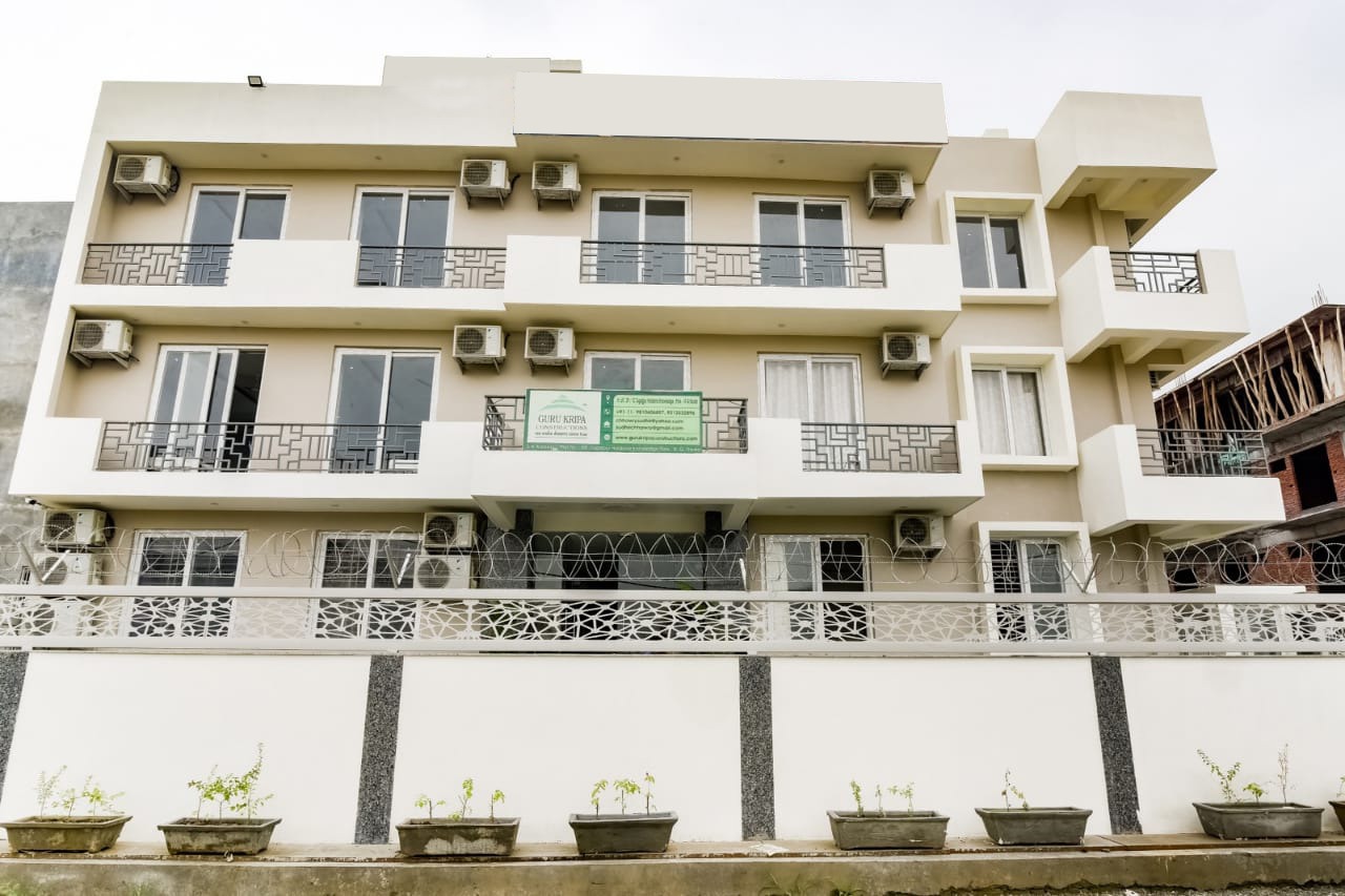 Finix Residency – Premier Boys Hostel in Greater Noida: Comfort, Security & Convenience