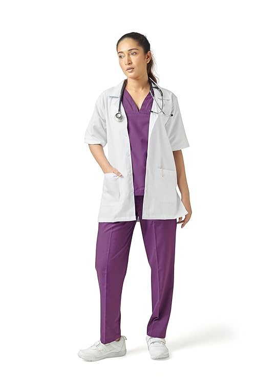 The Perfect Blend of Style and Functionality – Medium Size Womens Lab Coat