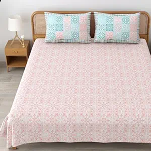 Warmth & Elegance with Classic Maroon Bedsheets