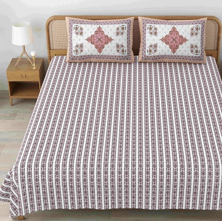 Pink & White Bedsheets: Soft Elegance for a Feminine Touch