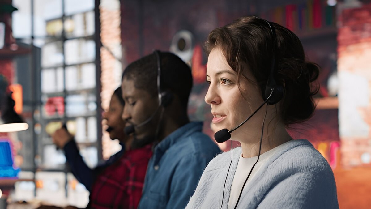 Breaking Sound Barriers: How Real-Time Accent Localization and Translation AI Work