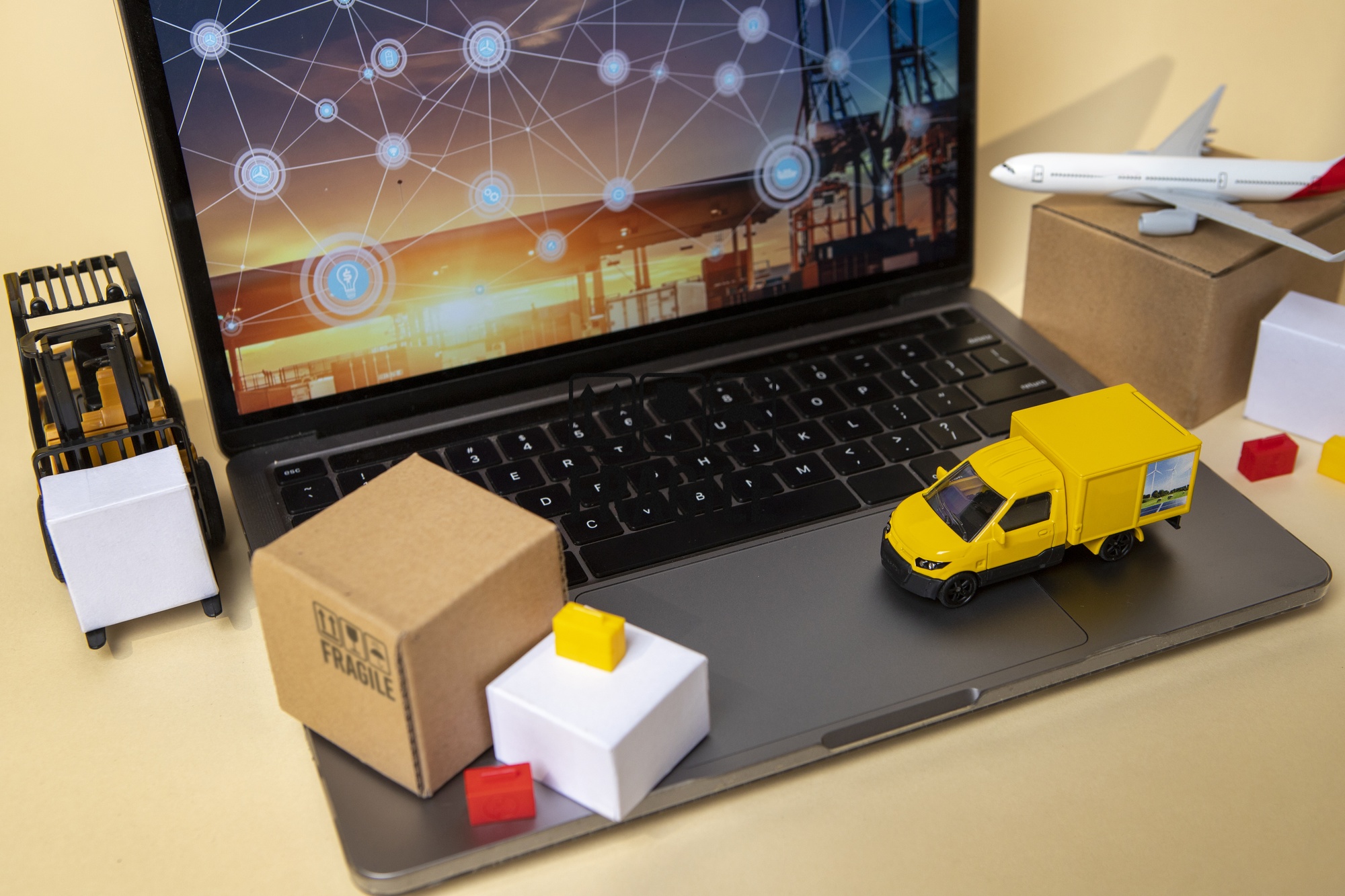 Essential Tools in Modern Logistics: The Role of Management Software
