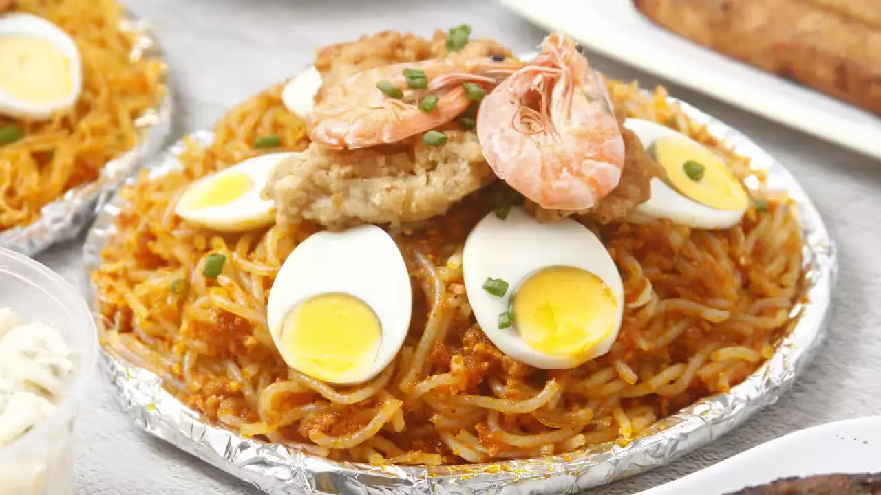 Celebrate Filipino Cuisine with Pancit Malabon