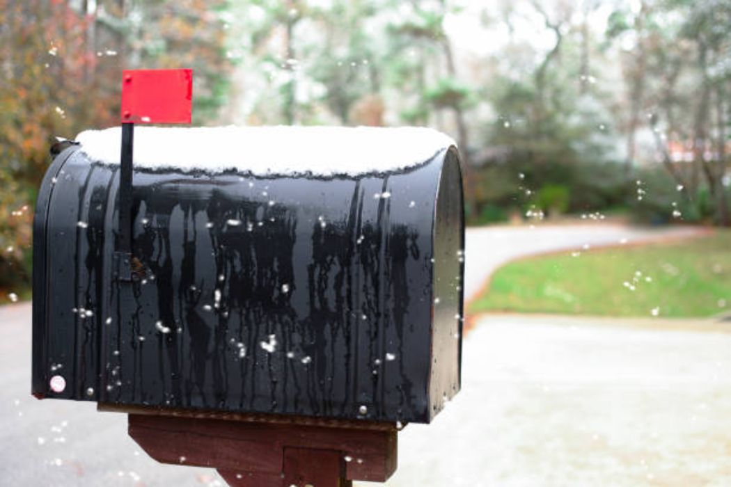 7 Smart Reasons You Need a Secure Mailbox at Home
