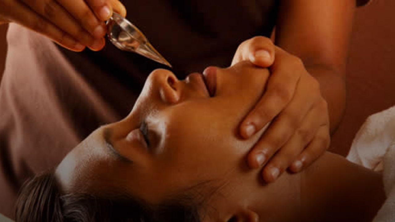 When Should You Consider Nasya Therapy in Gurgaon?