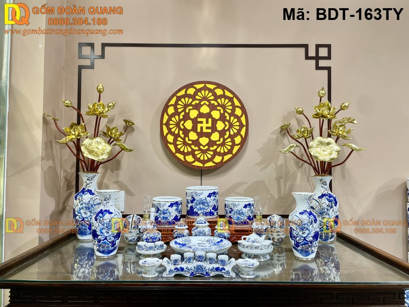Bộ đồ thờ cúng Bát Tràng - Sự lựa chọn hoàn hảo cho mọi gia đình