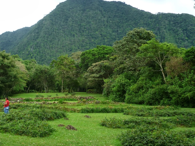 Cities in Panama: Ancón
