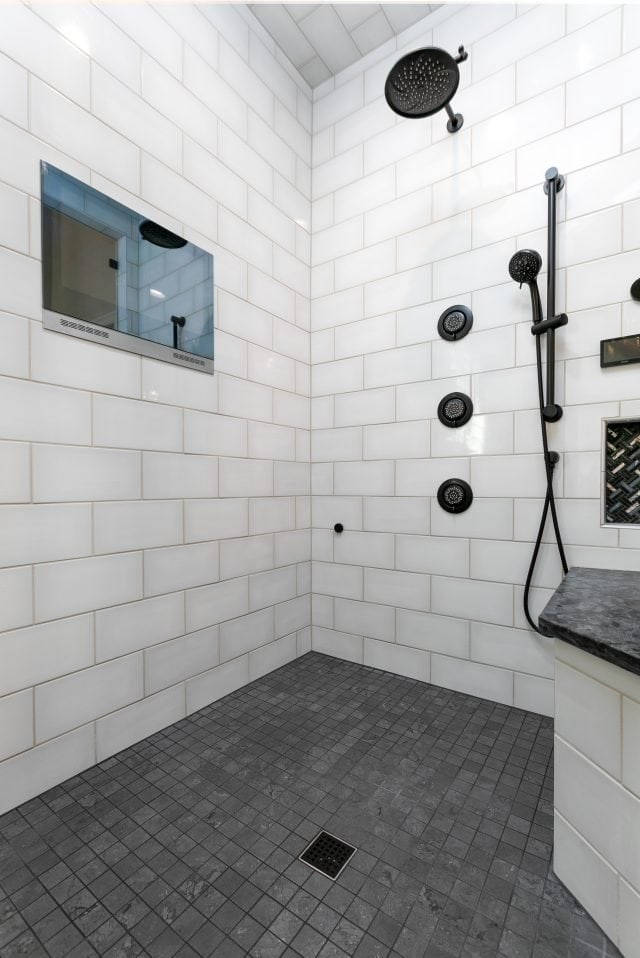 Elements That Add Elegance to Your Bathroom