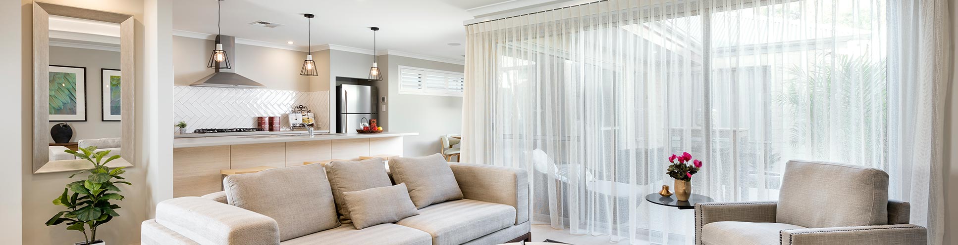 Get Premium Bedroom Curtains In Dubai