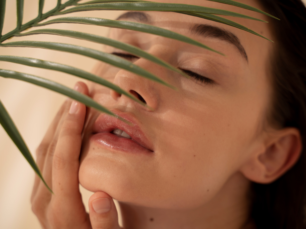 How Natural Skin Care Products Can Transform Your Skin Naturally