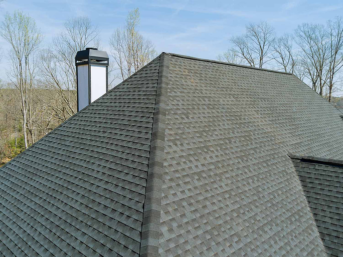 Signs That Your Roof Needs Immediate Attention This Winter