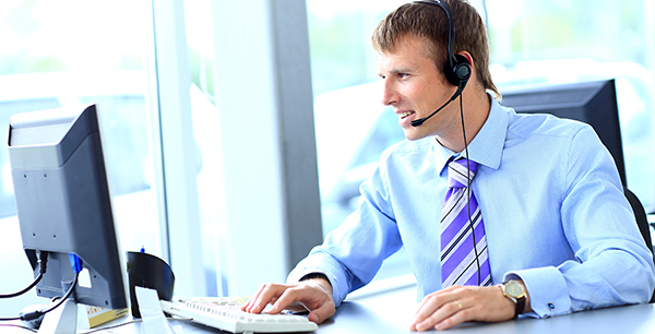 Relaxing Your Efforts By Hiring IT Help Desk Services