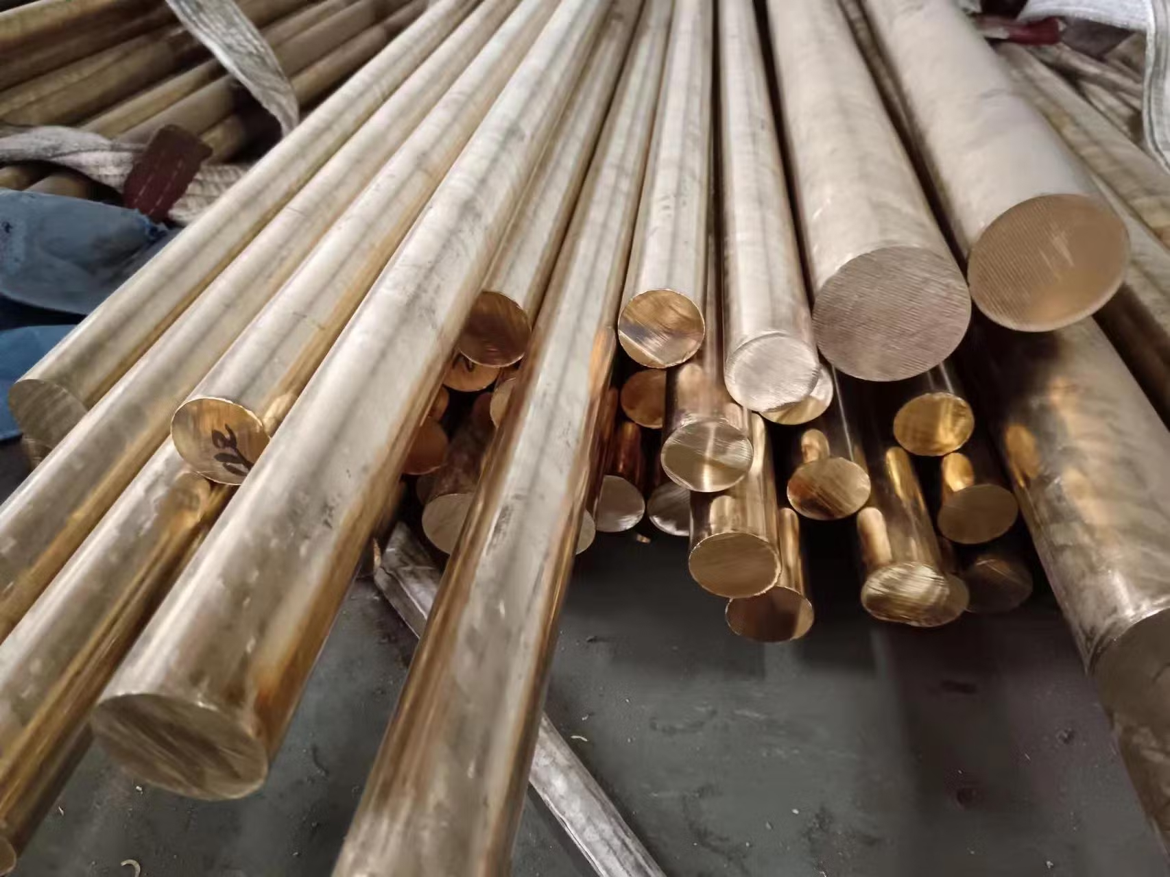 Leading Aluminium Bronze Rod Manufacturer in India: Excellence in Every Alloy