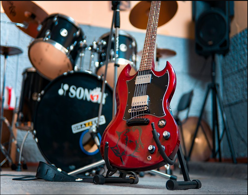How To Choose Between Leasing and Buying Exclusive Beats for Sale
