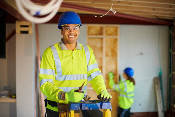 How a Local Electrician Can Help With Home Renovation Projects?