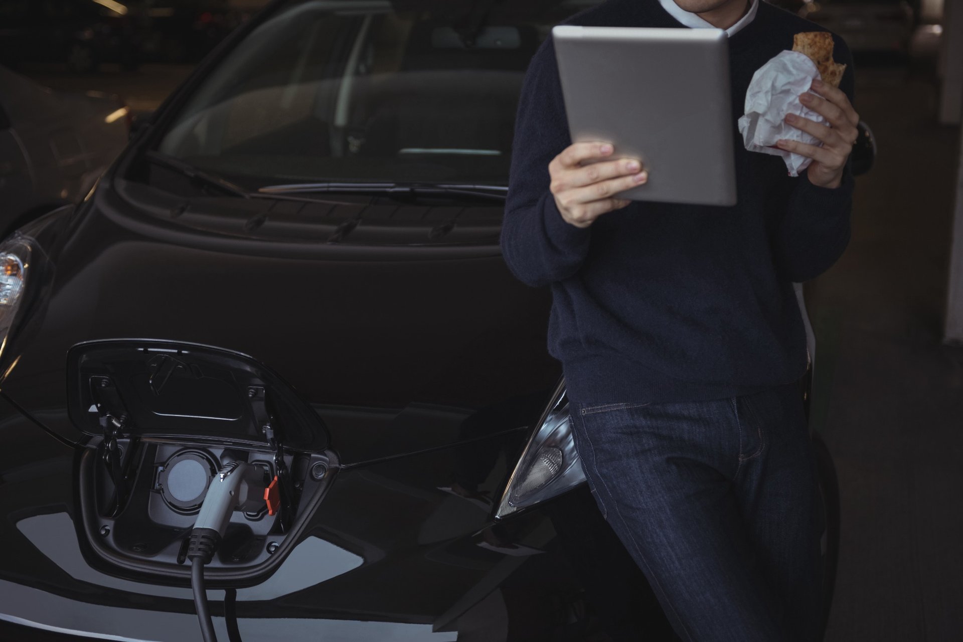 Managing 100+ EVs? Here’s Why You Need Charging Management Software