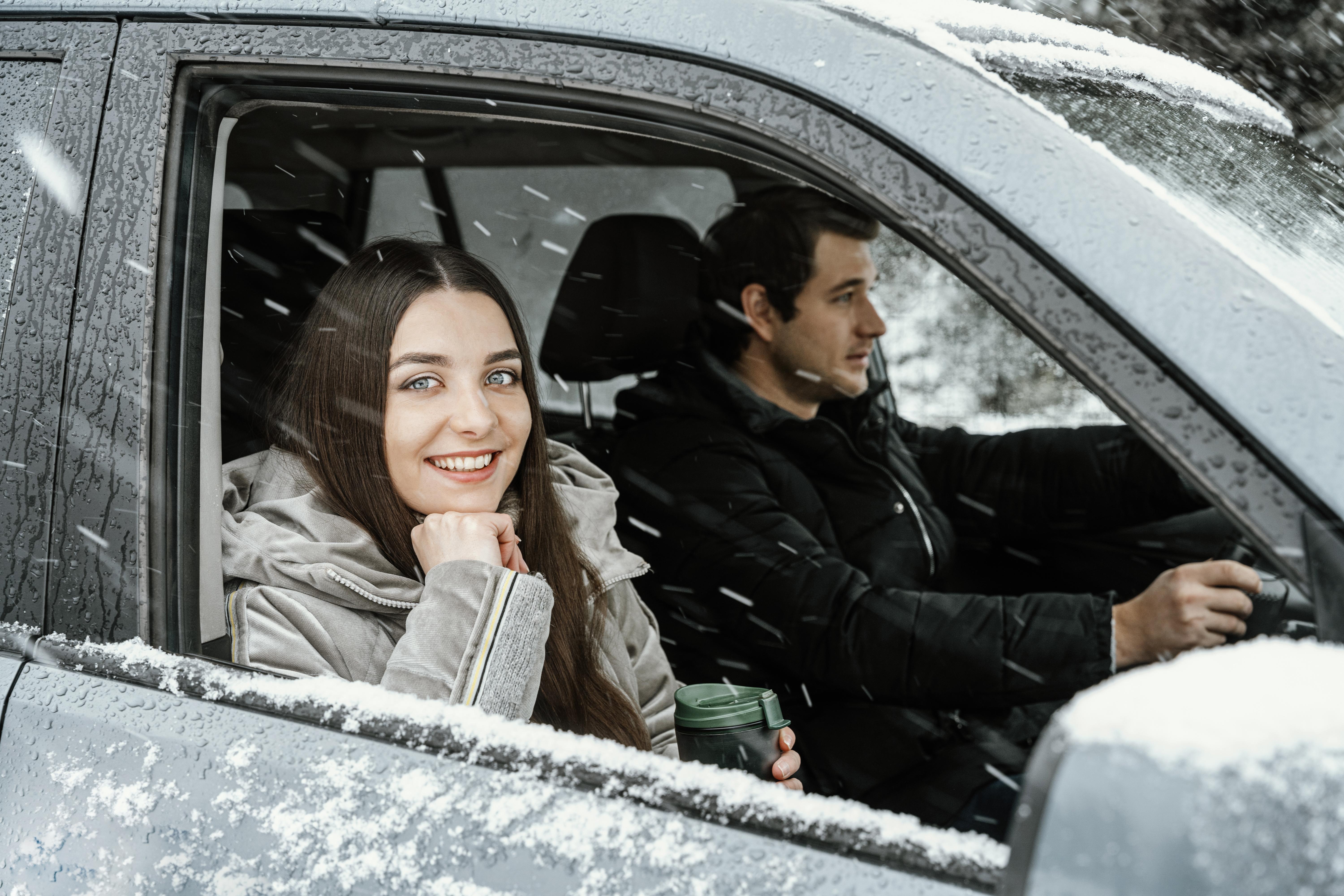 Worried About Winter Roads? Wedding Shuttles in Kelowna Offer a Safer Option