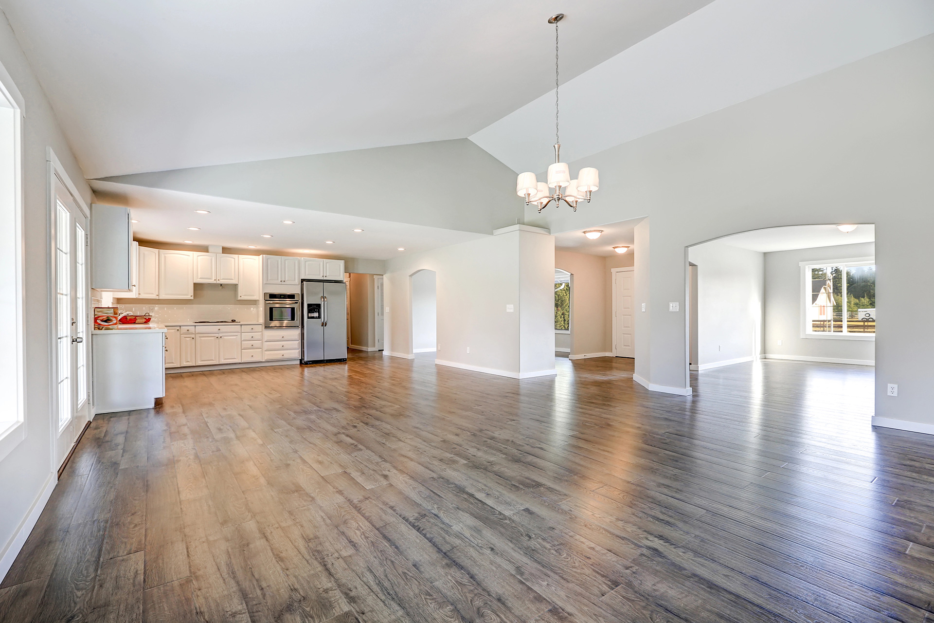 Enjoy the House Cleaning Benefits and Reclaim Your Time