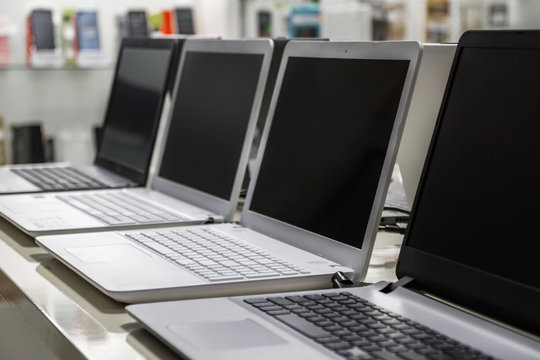 Where to Buy Used Laptops Dubai - Your Trusted Tech Partner