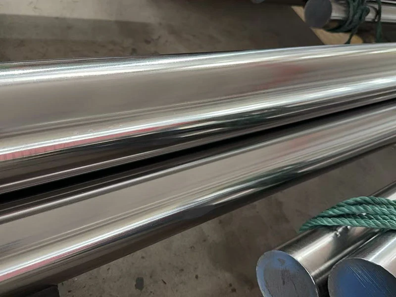 What are the differences between nickel-plated and chrome-plated rollers?